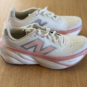 New Balance Women's Cream and Pink Fresh Foam Running Sneakers